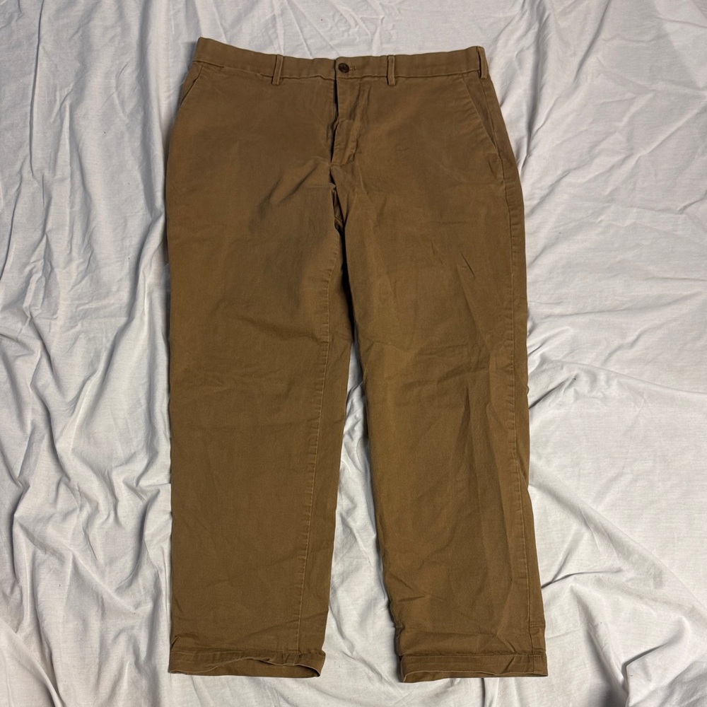 GAP Men's Tan Chinos